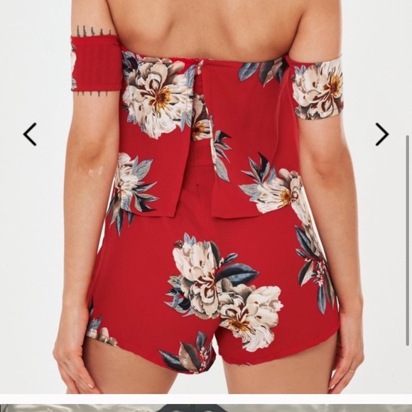 Misguided red floral romper - Picture 3 of 6